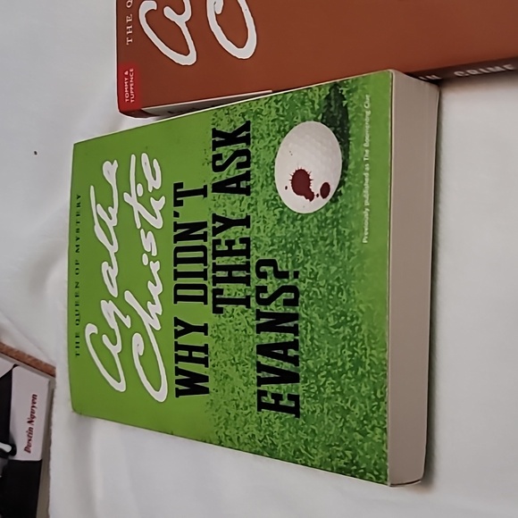 Lot of 12 Agatha Christie Mystery Novels (Paperback Editions) - Picture 15 of 15